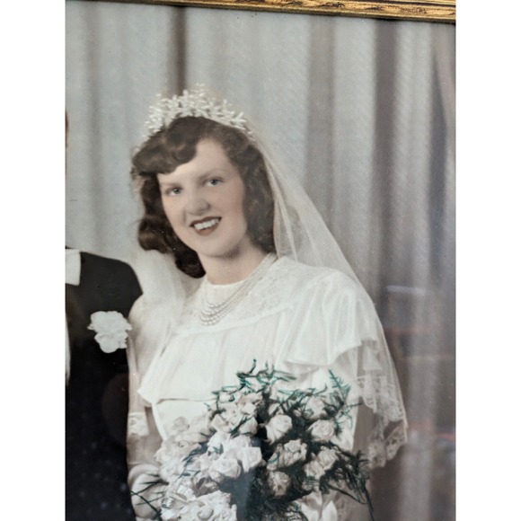 Vintage Framed Wedding Photo Portrait Art, Gold Frame, Bride and Groom 21" x 15" - Picture 6 of 8